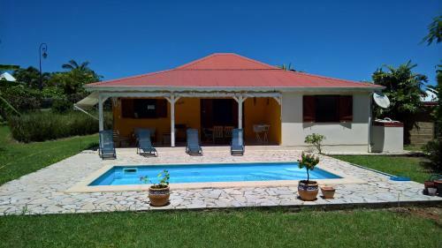 Villa Karukera Kaz
