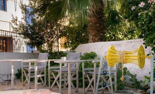 Aphrodite Art Hotel Aegina