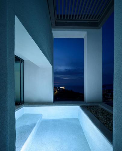 Bed & Breakfast Potnia Theron Suites