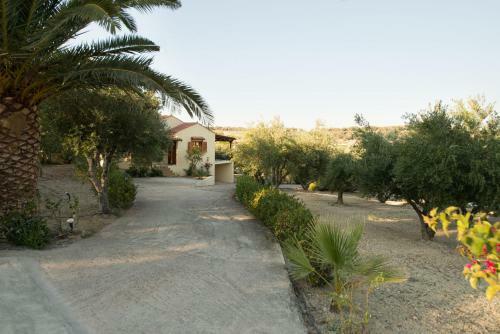 Deluxe Crete Villa Villa Lefkothea 2 Bedroom Swimming Pool Rethymnon