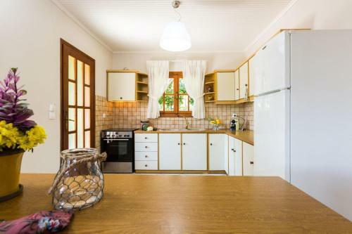 Deluxe Crete Villa Villa Lefkothea 2 Bedroom Swimming Pool Rethymnon