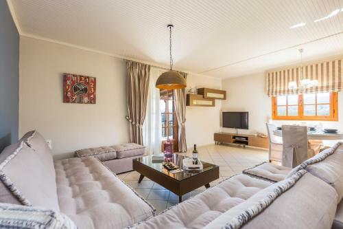 Deluxe Crete Villa Villa Lefkothea 2 Bedroom Swimming Pool Rethymnon