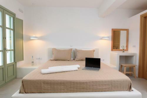 Apartamento Theasis Suites