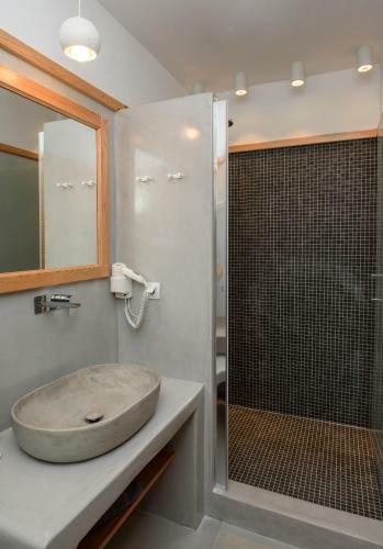Apartamento Theasis Suites