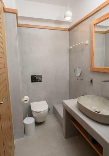 Apartamento Theasis Suites