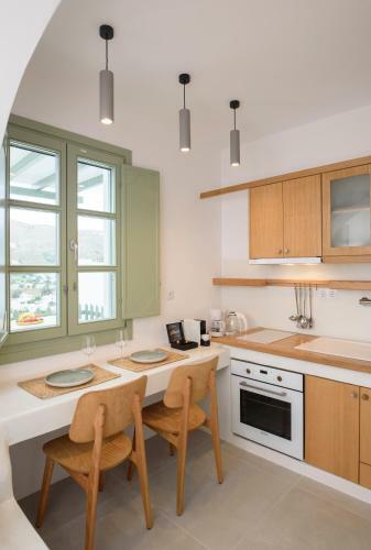 Apartamento Theasis Suites