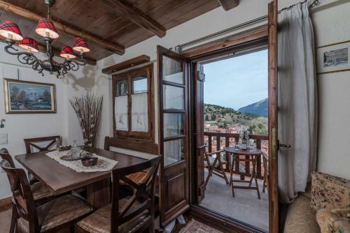 Pantelis Sweet Home