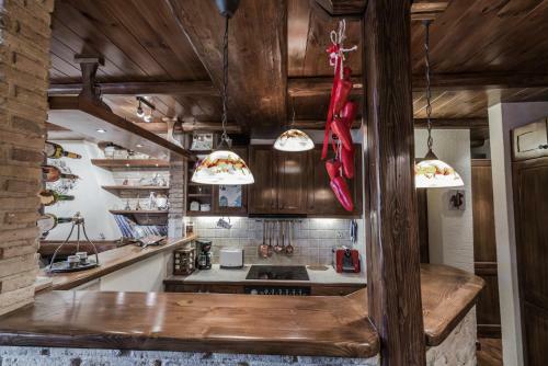 Pantelis Sweet Home
