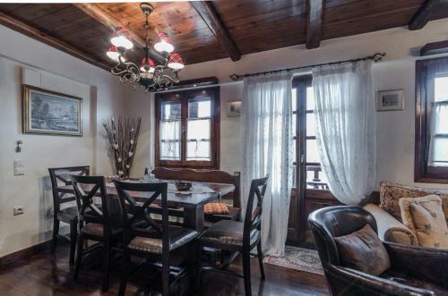 Pantelis Sweet Home