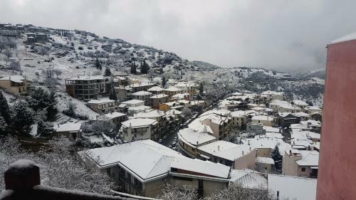 Pantelis Sweet Home