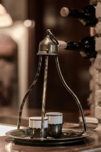 Pantelis Sweet Home