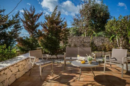 Anninata Villa Sleeps 5 With Pool Air Con And Wifi
