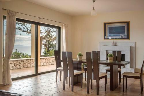 Anninata Villa Sleeps 5 With Pool Air Con And Wifi