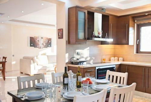 Exceptional Crete Villa Villa Sunlight Sea Views 6 Bedrooms Chania