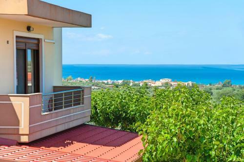 Exceptional Crete Villa Villa Sunlight Sea Views 6 Bedrooms Chania