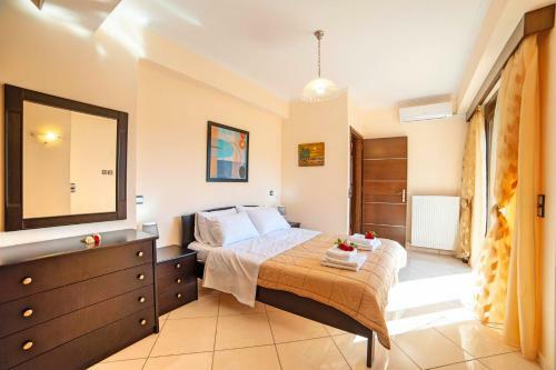 Exceptional Crete Villa Villa Sunlight Sea Views 6 Bedrooms Chania
