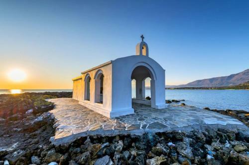 Exceptional Crete Villa Villa Sunlight Sea Views 6 Bedrooms Chania