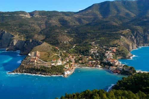 Apartamento Throisma Studios With Private Pool & Parking