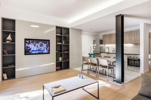 Stylish Formionos Apartment
