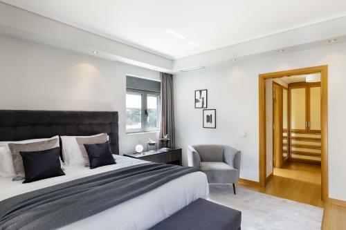 Eos Urban Villa By Upstreet