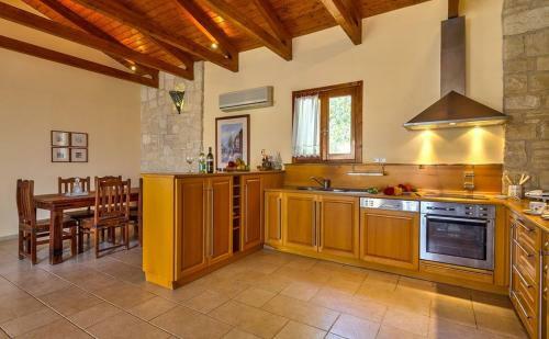 Exclusive Crete Villa Villa Myrrini 3 Bedroom Private Pool Rethymnon