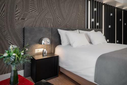Elia Ermou Athens Hotel