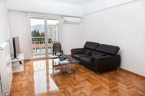 Beautiful Apartment With Lovely View At Kolonaki, Athens!