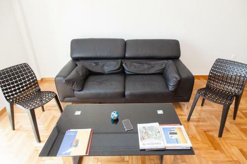 Beautiful Apartment With Lovely View At Kolonaki, Athens!