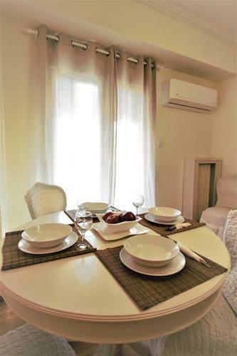 Gazi Apartment With Acropolis Views