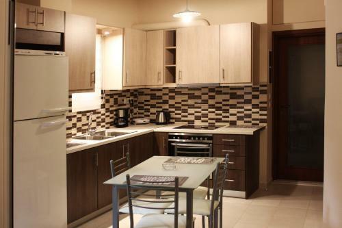 Apartamento Studio In Pagkrati Close To Euaggelismos Metro