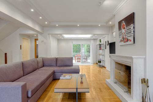 Athenian Grand Riviera Villa