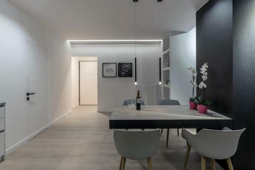 Pangrati Grove Apartment