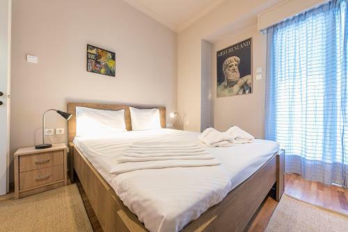 Bright 2 Bed Apartment By Cloudkeys