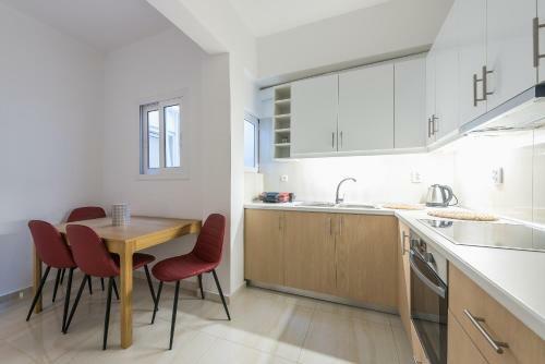 Victoria Queens Suites Apartments