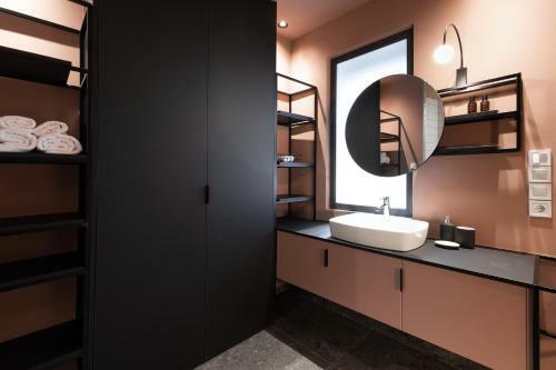 The H Experience Apartments Athens