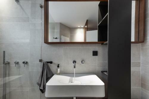 The H Experience Apartments Athens