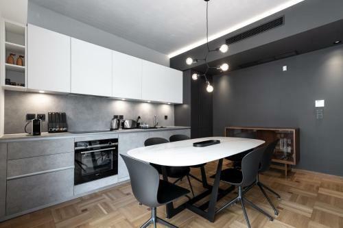 The H Experience Apartments Athens