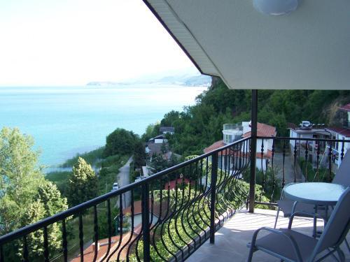 Villa Eros Apartments 2