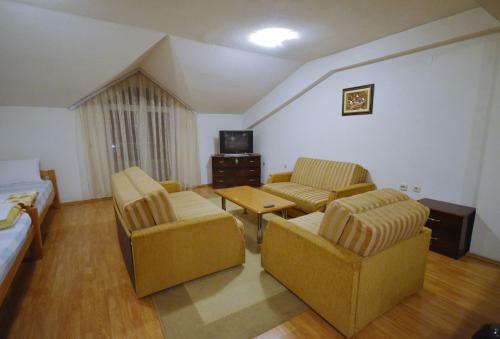 Venecia Apartments