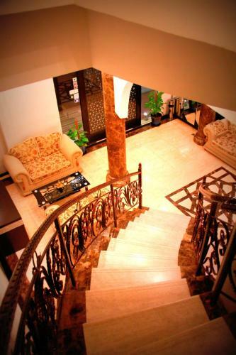 El-zahraa Hotel