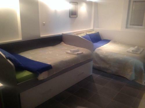 Hostal Viola Apartments