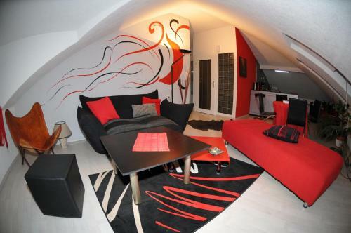 Eke Irin Apartments