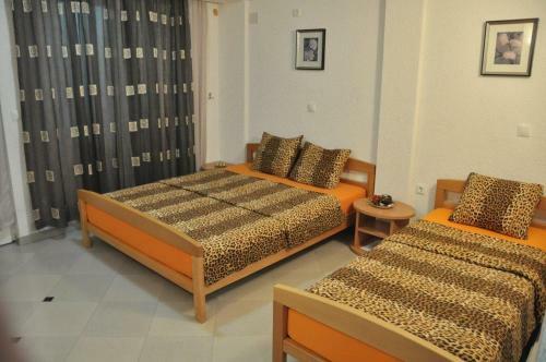 Hostal Nasteski Guest Rooms