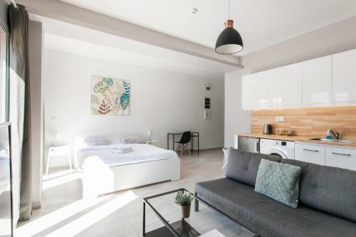 Omnia Pagrati Apartments