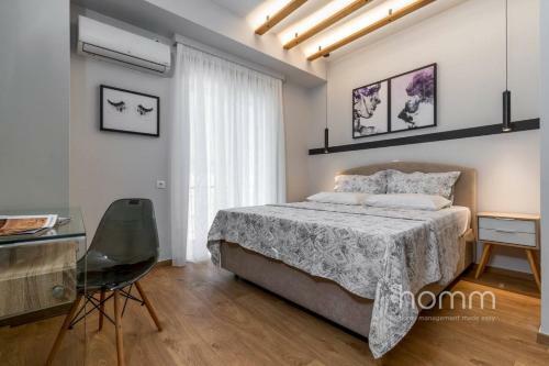 101m� Renovated Apartment In Koukaki