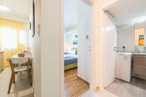 Stylish Kerameikos Apartment By Cloudkeys