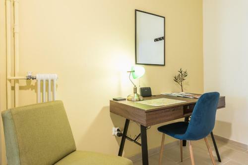 Stylish Kerameikos Apartment By Cloudkeys