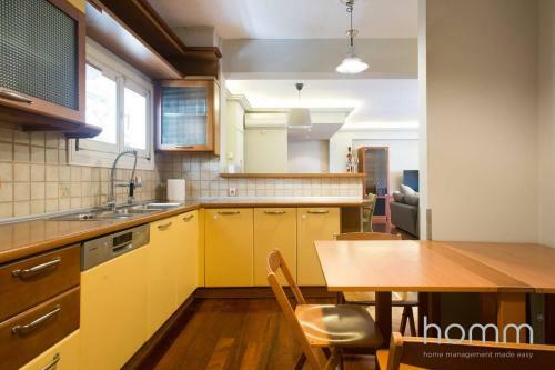 Apartment 130m� - Roof Garden With Acropolis View