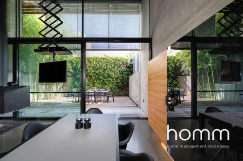 500m� Homm Villa In Kerameikos