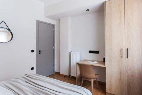 Modern Minimalist 3bd Apartment In Hilton District By Upstreet